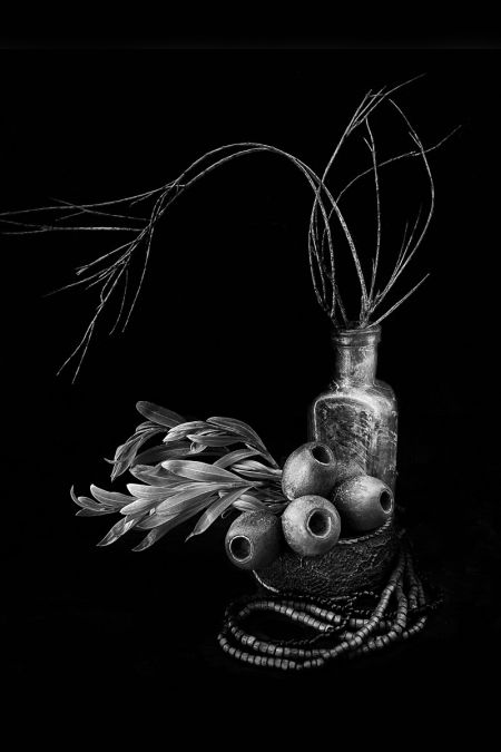 04 M Marg Edwards Gumnuts   vase